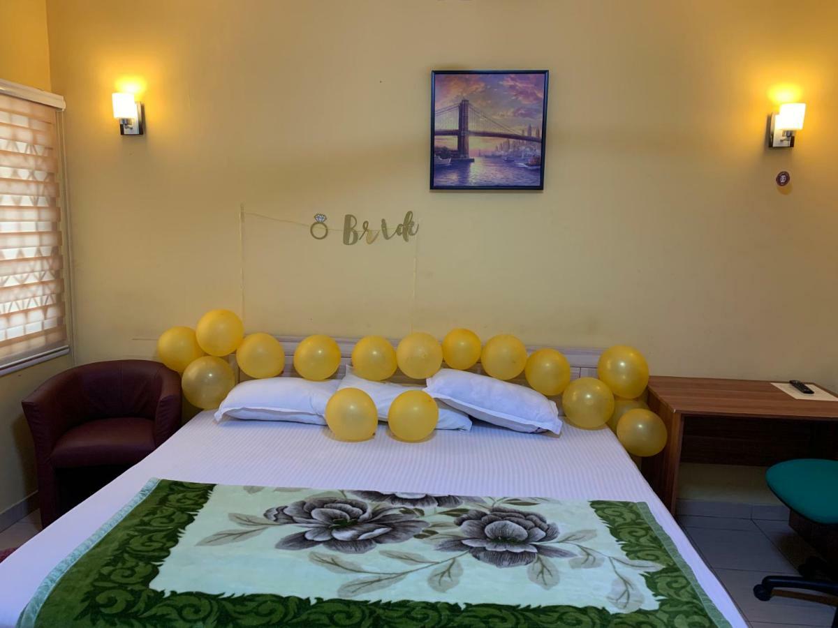 Bonsukoda Lodge Мадина Экстерьер фото